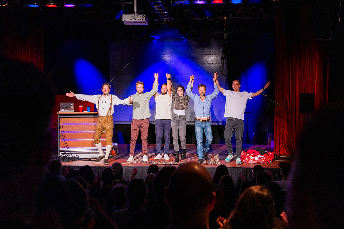 Comedians auf der Bühne